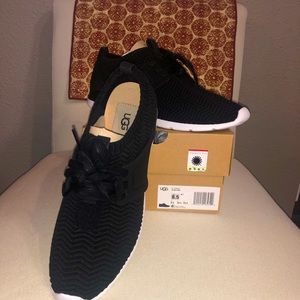 UGG Women's Willows Sneaker